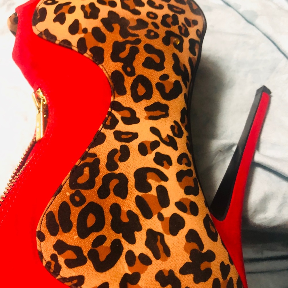 Platform high heel boot - Picture 7 of 8